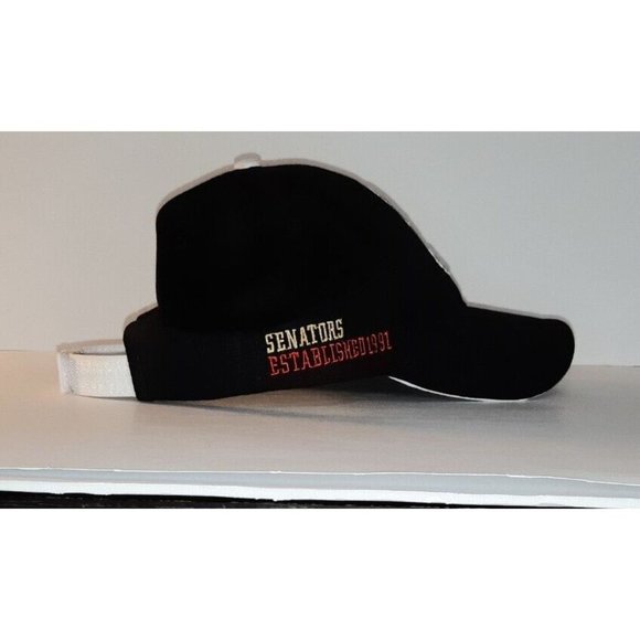 Vintage Authentic Senators NHL Baseball Cap - Picture 13 of 13